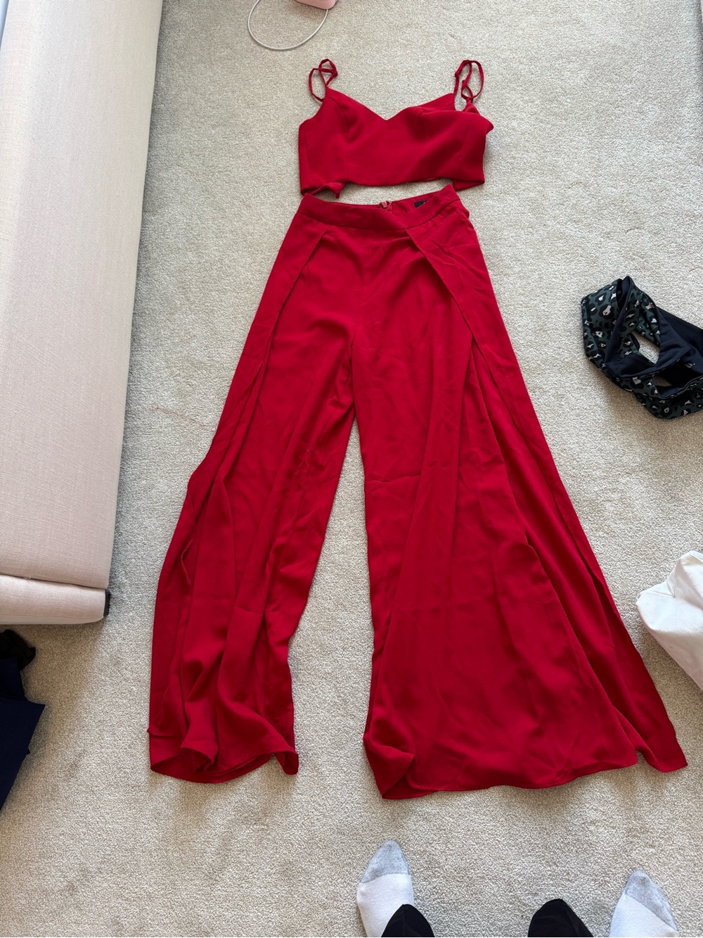 Lulu's Crimson Wide-Leg Wrap Pants